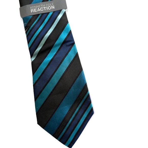 NWT Kenneth Cole Reaction Silk Tie 59 - Picture 1 of 4